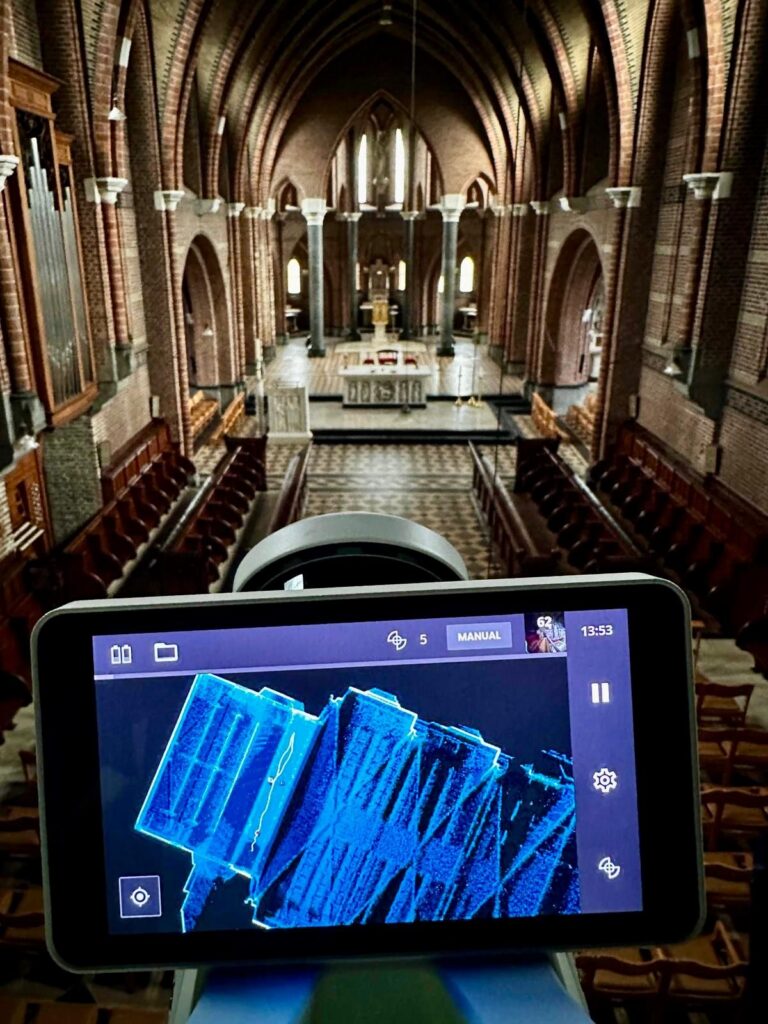 Opmeting en scanning in Hamont-Achel.