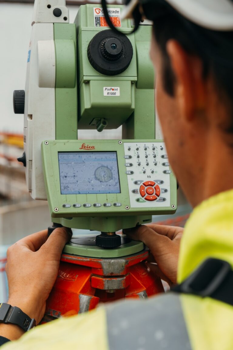 opmeting op een werf door lsg landmeters